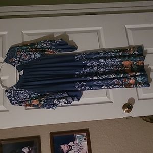 R. Rouge Size Small Floal Dress With Flowing Sleeves